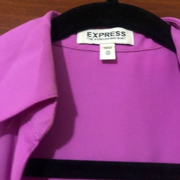 Express button down - Picture 2 of 3